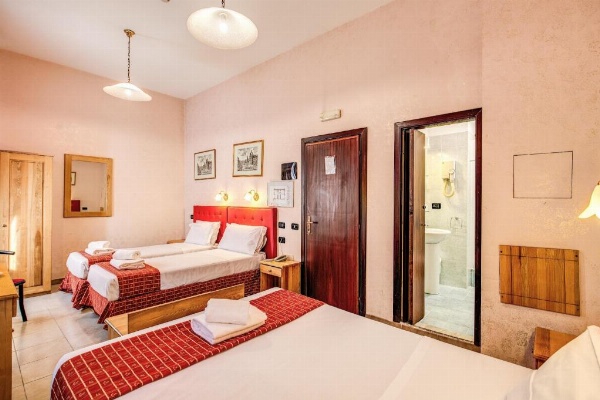 Hotel Espana Dependance image 4